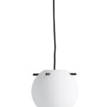 Frandsen Koi Pendant opalhvid glas pendel Ø25 cm med sorte stænger